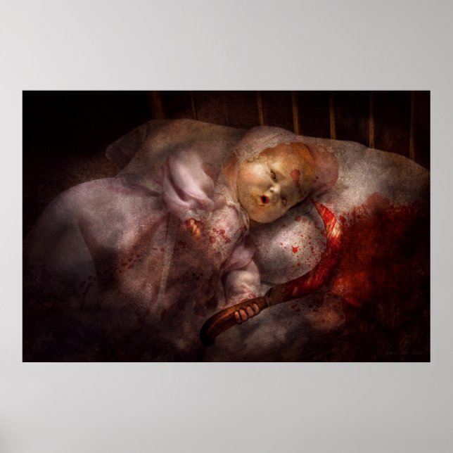 Creepy - Doll - Nattfel Poster (Framsidan)