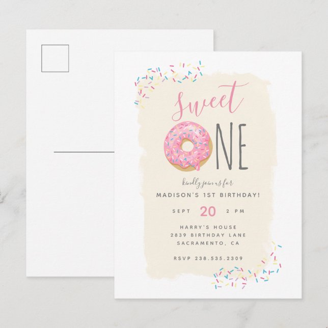 Creme | Rosa Doughnut Sprinkle Sweet 1st Birthday Inbjudan Vykort (Fram/baksida)