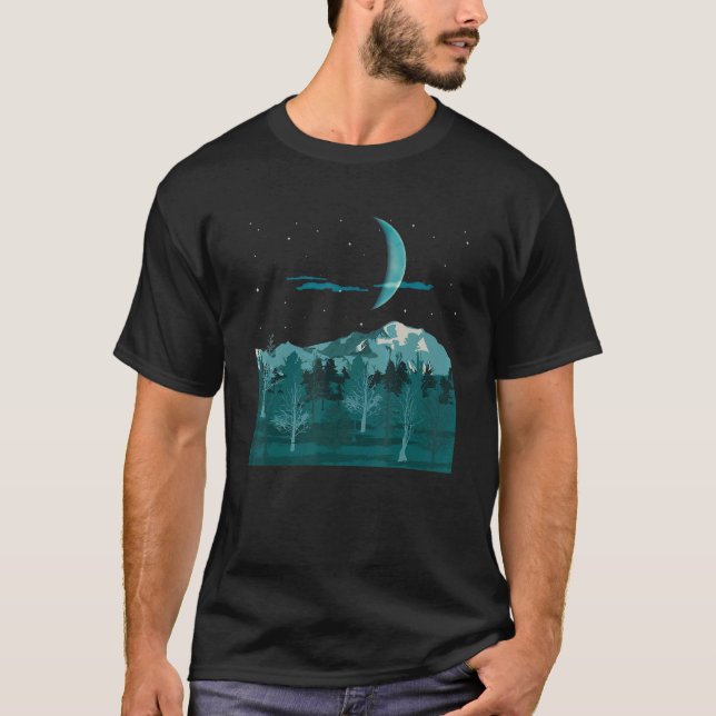 Crescent Måne Mountain Hiker Forest Träd Natature  T Shirt (Framsida)