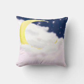Cresent Moon in Soft Clouds Pillow  Kudde