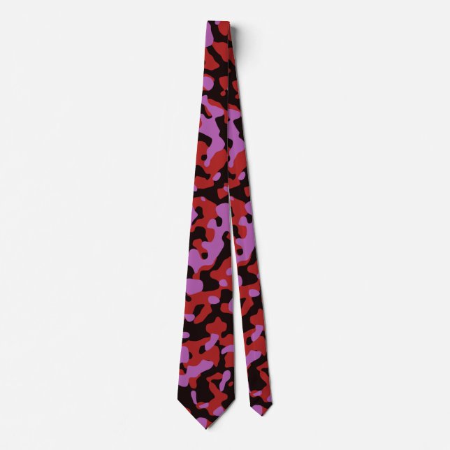 Crimson Camouflage in Lavender Deep Black Slips (Framsida)
