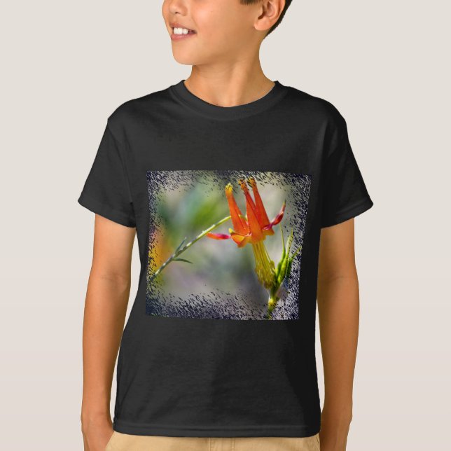 Crimson Columbine T-shirt (Framsida)