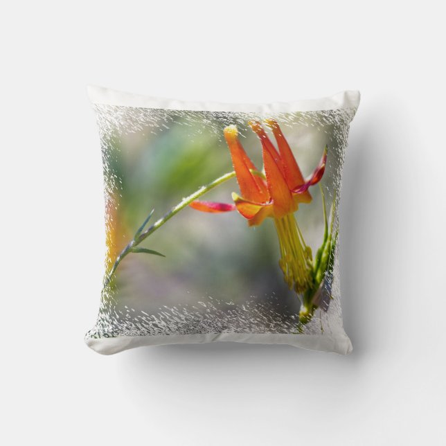 Crimson Columbine White Kant Kudde (Framsida)