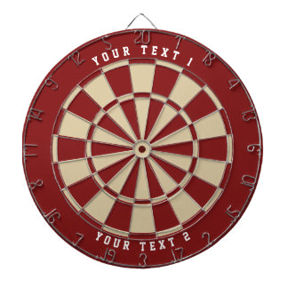 Crimson & Cream | Vit idrottsteckensnitt med brett Darttavla