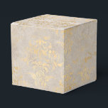 Crimson Red and Guld Vintage Damask Presentaskar<br><div class="desc">Vintage: Pälsbox för elfenbensdamm med accenter från guld som komplement till insamlingen nedan.</div>