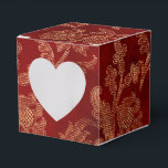 Crimson Red and Guld Vintage Damask Presentaskar<br><div class="desc">Vintage samvet-krimson och faux foil guld blommigt-dammsugare.</div>