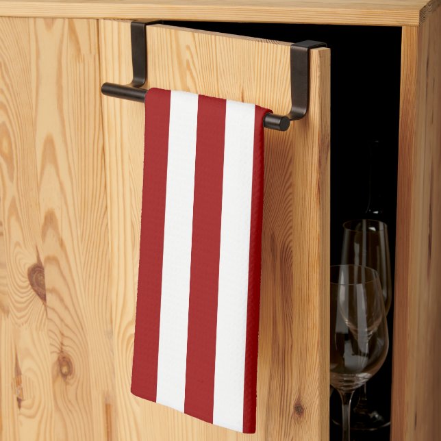 Crimson Red and White Rand Kökshandduk (Thirds Fold)