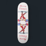 Cristmas Skateboard Gift Bodybyggder Santa - Rolig<br><div class="desc">BodyBuilder Jultomten med julklappar - Roligtens Tecknad Painting Funny samling - Välj / lägg till din unika text / Namn / Färg - Gör din Speciella gåva - Ändra storlek och flytta eller ta bort och lägg till inslag / text med anpassning verktyg! Målning och design efter MIGNED. Se mina...</div>