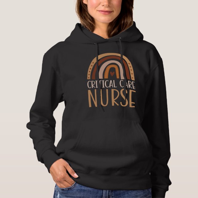 Critical Care Nurse Nursing School Trendy Bohemian T Shirt (Framsida)