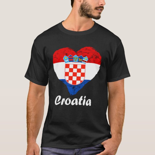 Croatian Flag Heart Croatian Roots Croatian Pride  T Shirt (Framsida)