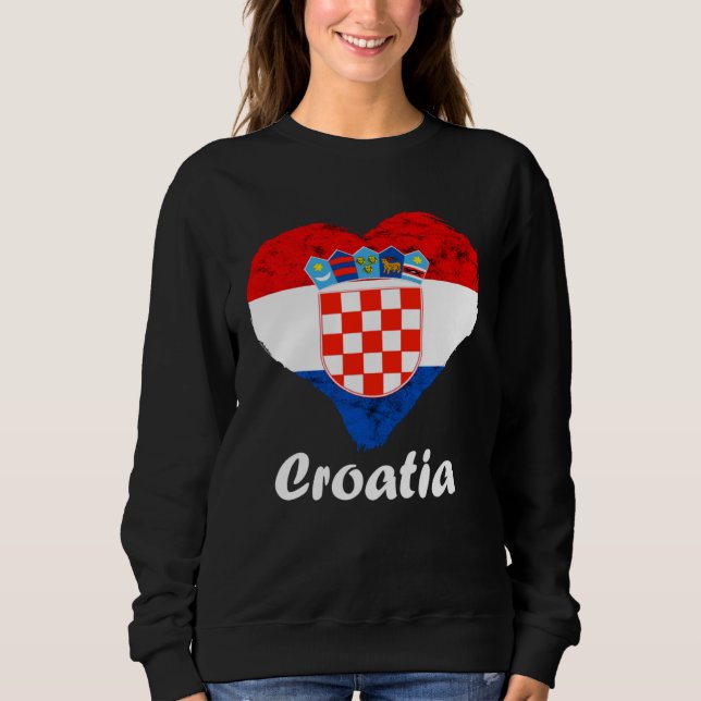Croatian Flag Heart Croatian Roots Croatian Pride  T Shirt (Framsida)