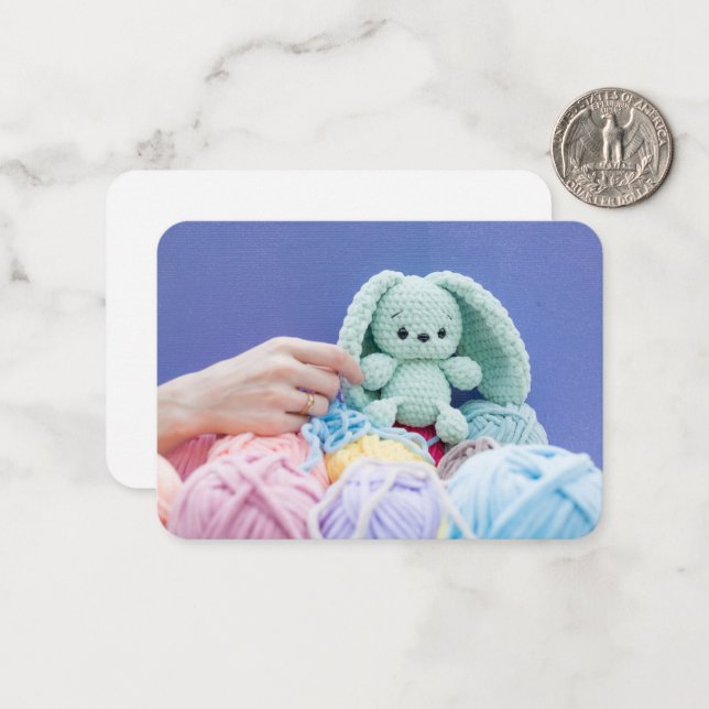 Crochet Bunny in the Making – Gentle Craft Mood Anteckningskort (Fram/Back In Situ)