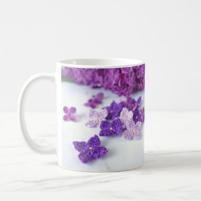 Crochet Lilac Flowers Coffee Mugg (Vänster)