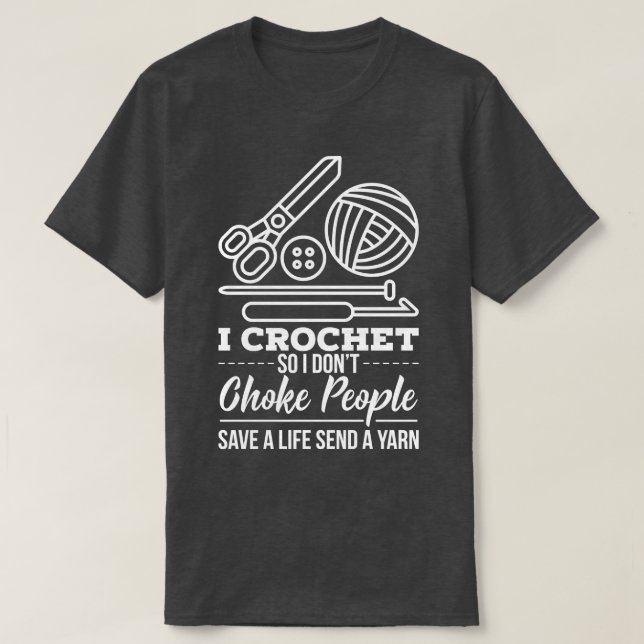 Crocheting Knitting Gift T Shirt (Design framsida)