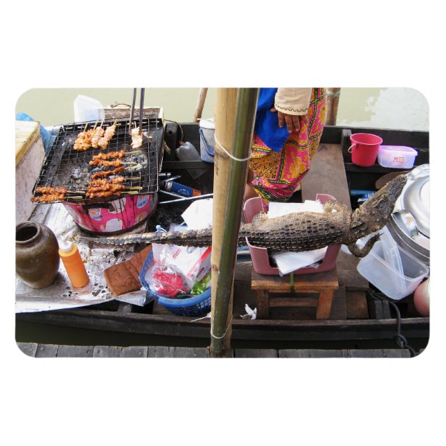 Crocodile Kött BBQ ... Thailändska gatumaten Magnet (Horisontell)