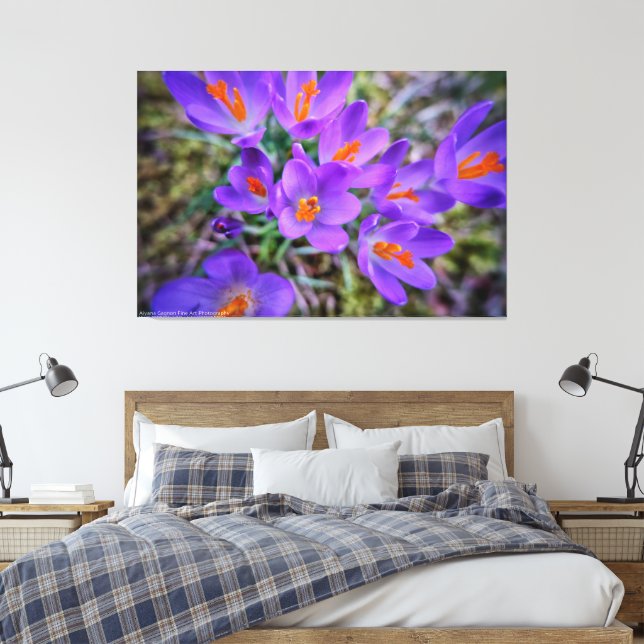 Crocus Fine Art Canvastryck (Insitu (sovrum))