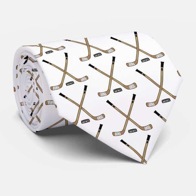 Crossed Hockey Sticks och Puck Brown Slips (Rullad)