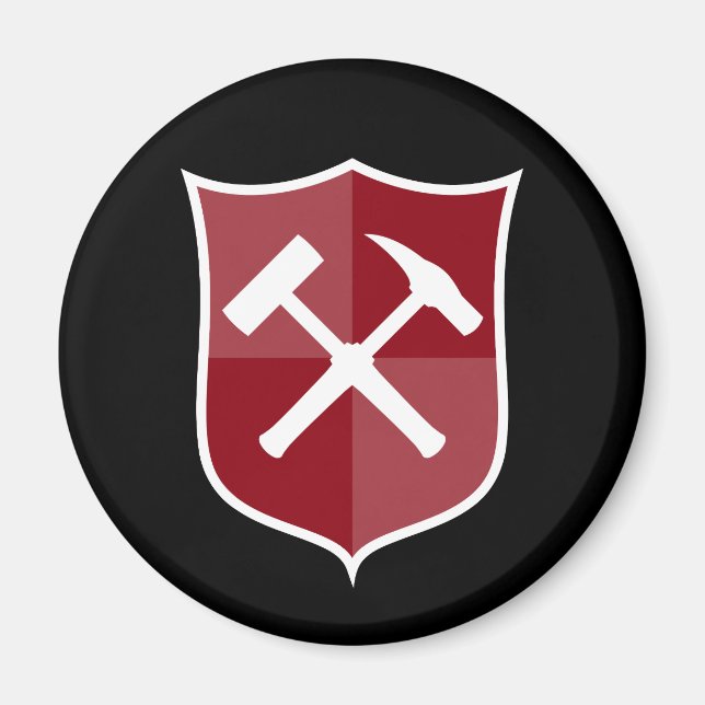 Crossed Sten Hammer Shield Magnet (Framsidan)