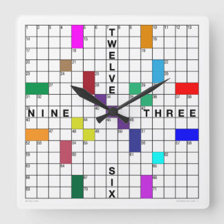 Crossword Clock med nedladdningsbart pussel (färg) Fyrkantig Klocka