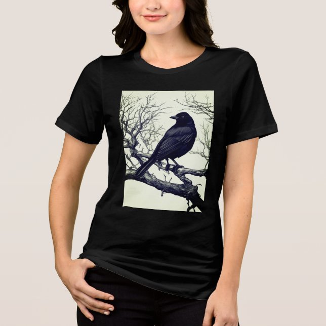 Crow Perched on Bare Winter Branches T Shirt (Framsida)