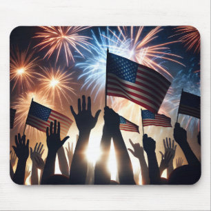 Crowd Holding American Flaggor Waching Fireworks Musmatta