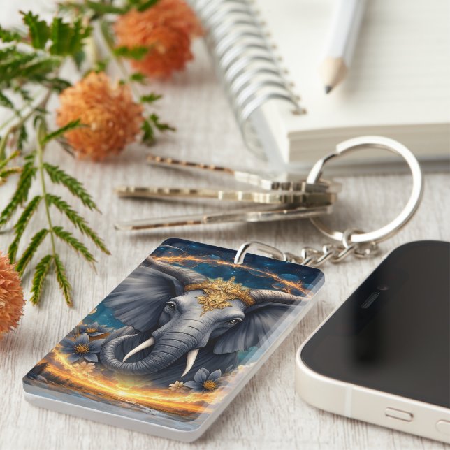 Crowned Guardian of the Celestial Gate the elefant (Högra Framsidan)