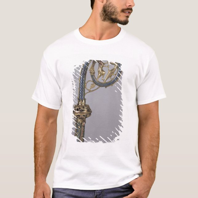 Crozier som visar St Michael T-shirt (Framsida)