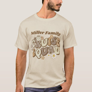 Cruise Squad Anpassningsbar Family Namn Groovy Ret T Shirt