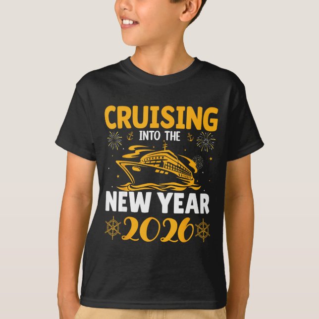 Cruising Into New Year 2026 Family Cruise Matching T Shirt (Framsida)