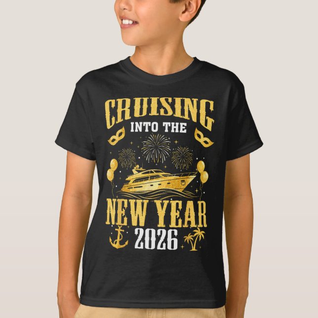 Cruising Into The New Year 2026 New Year Eve Famil T Shirt (Framsida)
