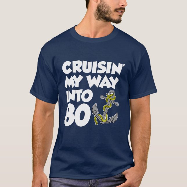 Cruisin's my way to 80 (ON MÖRK) T Shirt (Framsida)