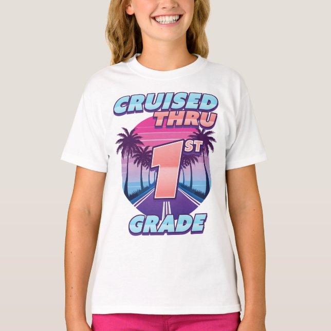 Cruzed Thru 1:a Klass Studenten Girl T Shirt (Framsida)