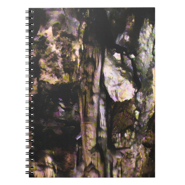 Crystal Cave Deva Anteckningsbok (Framsidan)