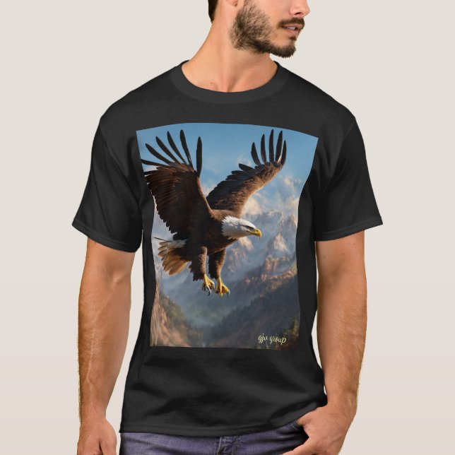 Crystal Eagle in Flight – Symbol of Independence & T Shirt (Framsida)