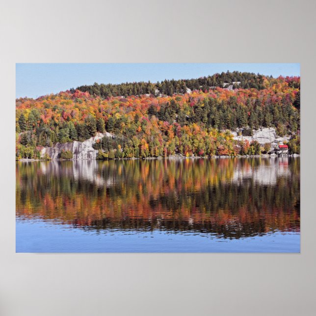 Crystal Lake Reflections, Vermont Poster (Framsidan)