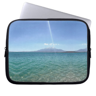 Crystal Vatten View Blå himmel Beach Vibe fredlig Laptop Fodral