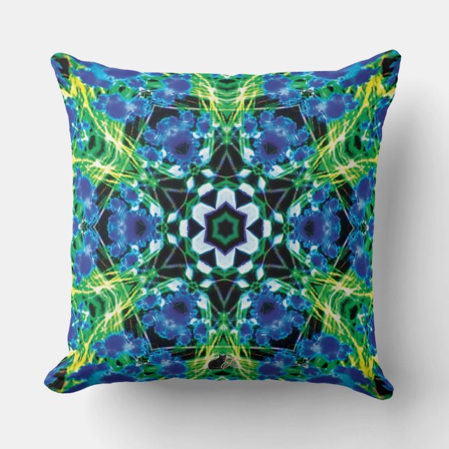 Crystalsea Kaleidoscope Pillow Kudde (Framsida)