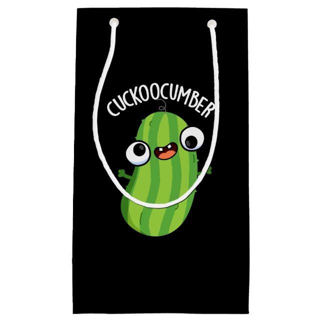 Cuckoocumber Funny Veggie Cucumber Pun Mörk BG (Framsidan)