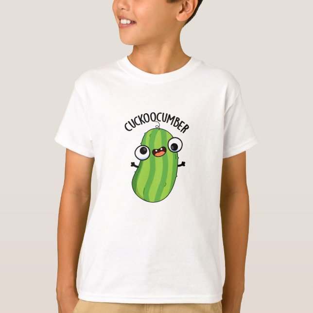 Cuckoocumber Funny Veggie Cucumber Pun T Shirt (Framsida)