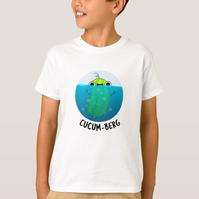 Cucum-berg Funny Cucumber Pun T Shirt (Framsida)