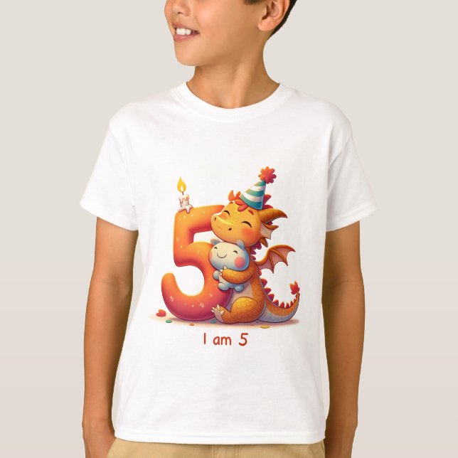 Cuddle Dragon: Mysigt fem T Shirt (Framsida)