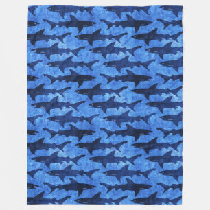 Cuddle up with some Sharnyj Deep Sea Blue Fle Fleecefilt