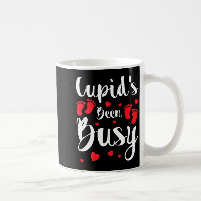 Cud's Been Busy Funny Baby Reveal 2025 Valentine N Kaffemugg (Höger)