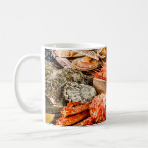 Cuisine av fisk och skaldjur som en havsgourmet mi kaffemugg