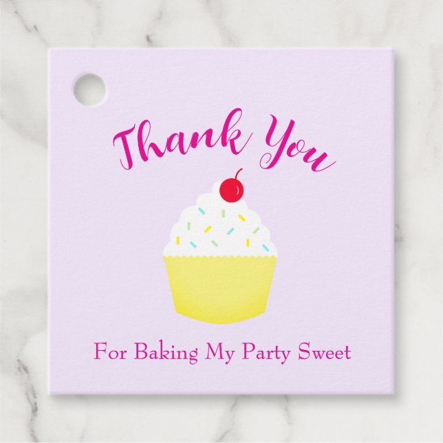 Cupcake Baking Birthday Gåvor Etiketter (Framsida)
