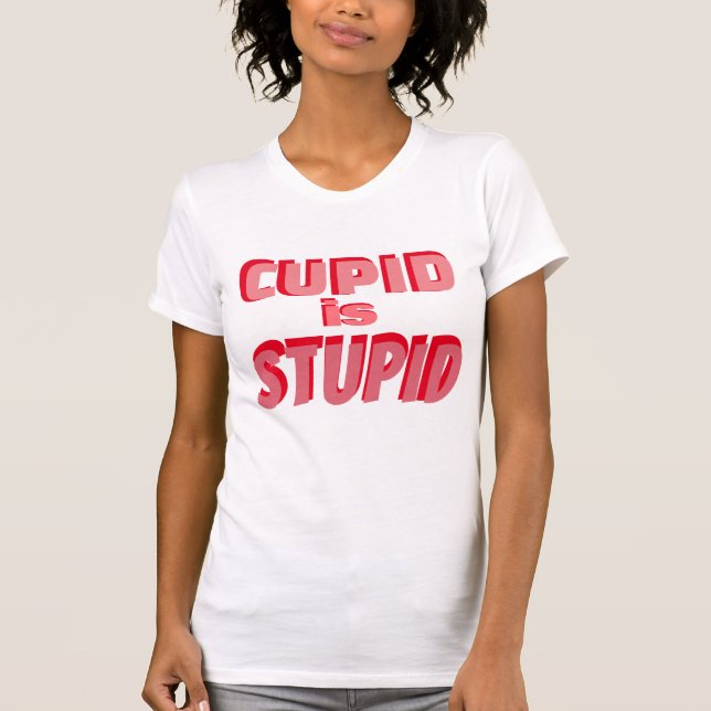 Cupid är en styvfin Valentines Retro-typografi T Shirt (Framsida)