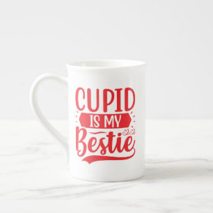 cupid är min bestie benporslin mugg