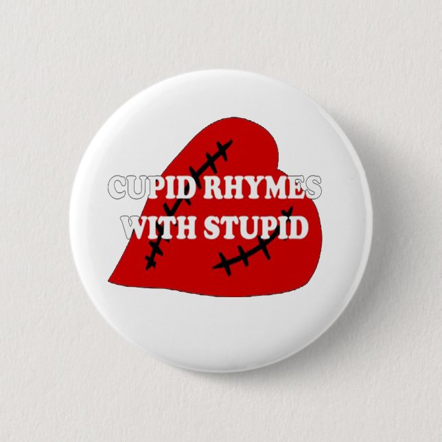Cupid Rhymes med stupid Knapp (Framsida)