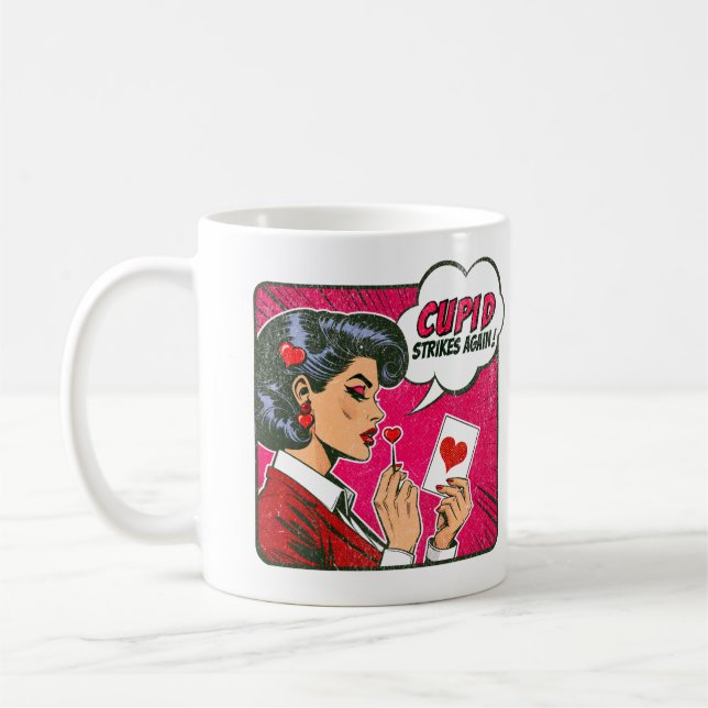 Cupid slår till igen - Alla hjärtans dag Kaffemugg (Vänster)