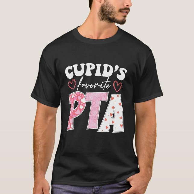 Cupids favoritassistent för fysisk terapi inom PTA T Shirt (Framsida)